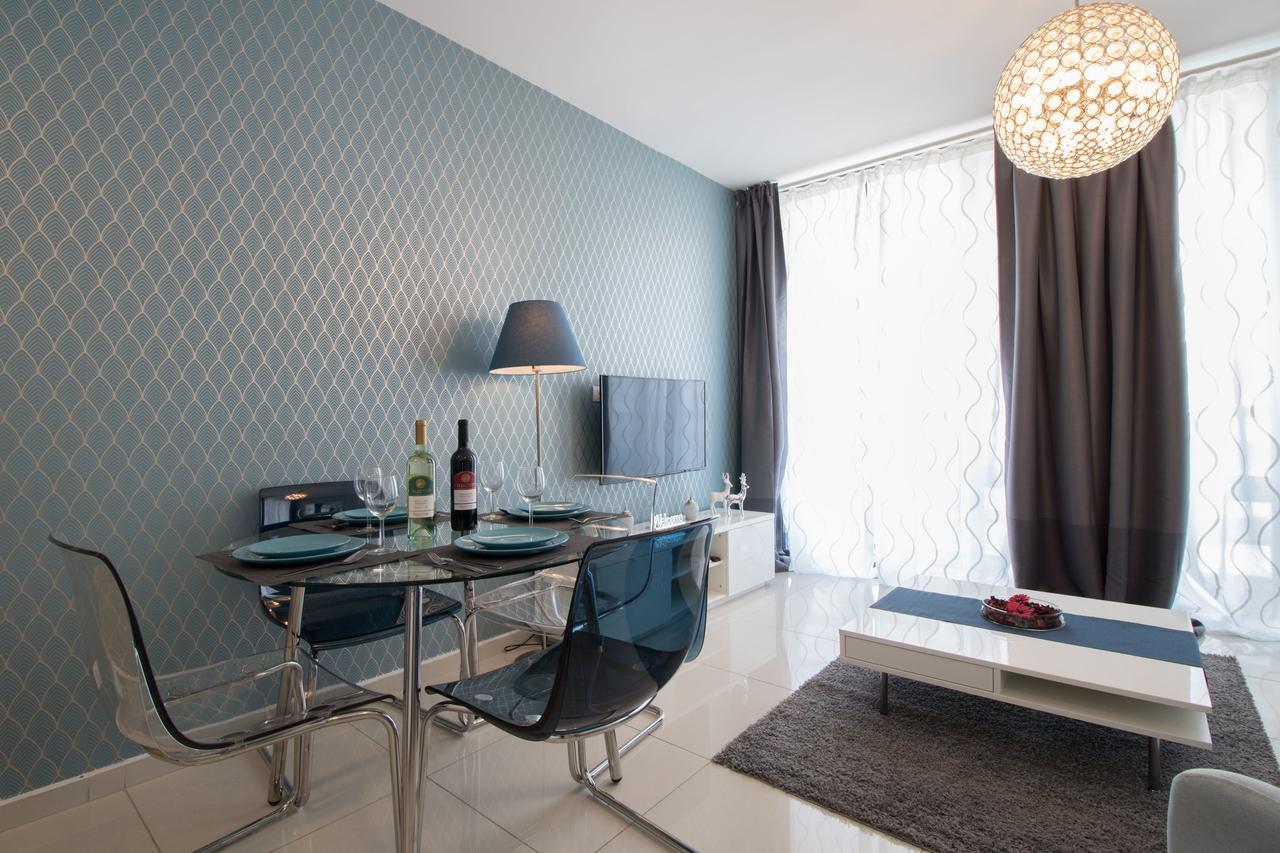 Sweethome26 Luxury Apt Close To The Beach & Free Parking Tel Aviv Esterno foto
